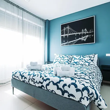 House America New York * Naples